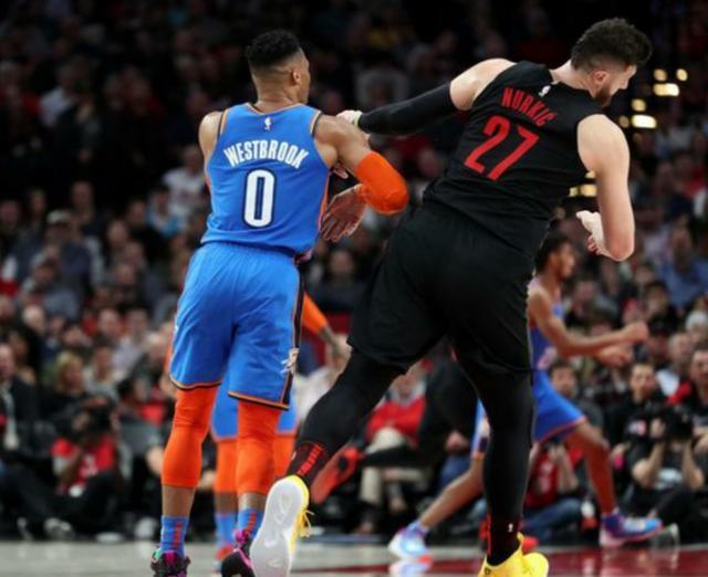 于俱乐部平 于俱乐部平