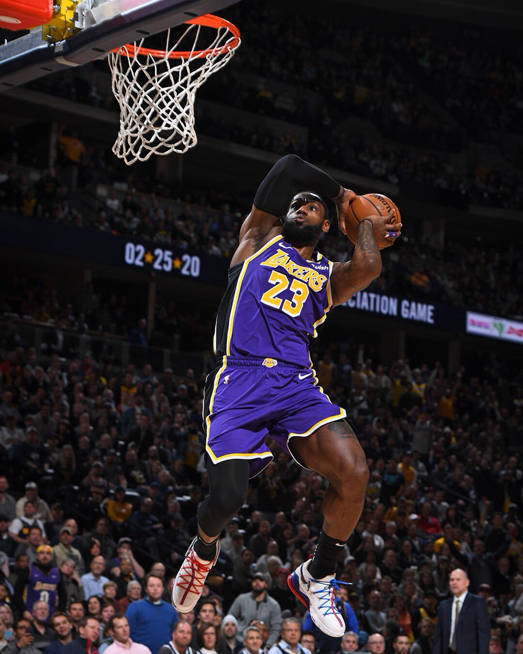 善于与俱乐 善于与俱乐