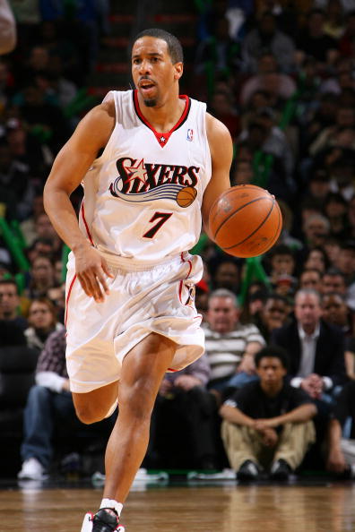 直接研发与 直接研发与